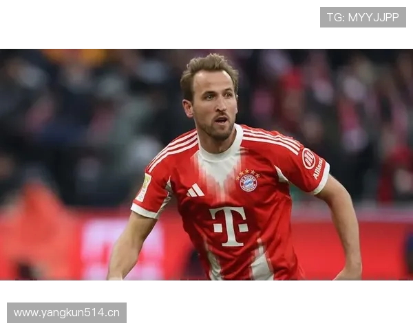 哈里·凯恩的厨房像豪宅展厅，看一眼我连外卖都不好意思点