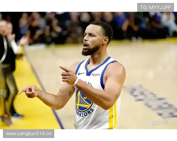 库里三分投射拉开空间 提升勇士关键时刻得分效率